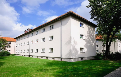 Kriemhildstr. 8, 1 L - Frisch modernisierte 2-Zimmer Wohnung mit Tageslichtbad - Photo 2