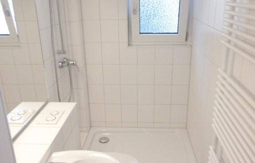 Freyastr. 22, 1 R - Schöne 2 Zimmer Wohnung mit Tageslichtbad - Foto 2