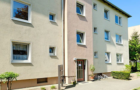 Bei dem Gerichte 12, 2 L - Erstbezug nach Modernisierung - Familienwohnung in zentraler Lage - Photo 3
