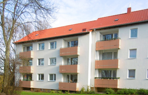 Behringstr. 22, 1 L - 3-Zimmer-Wohnung mit Loggia im Grünen! - Photo 2