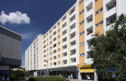 Wittenbergstr. 6, 4 R - Großzügige Dreizimmerwohnung mit Freisitz - Foto 2
