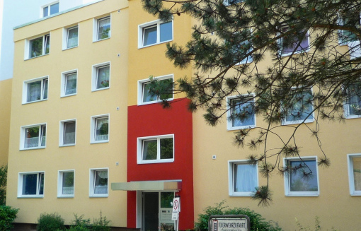Ilmweg 1, 3 L - Frisch modernisierte 4-Zimmer-Wohnung mit Loggia, zwei Bädern und viel Stauraum! - Foto 1