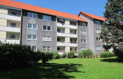 Möhlkamp 32, 3 L - 4 Zimmer Wohnung mit Loggia! WBS, min. 3 Kinder erforderlich!! - Photo 1