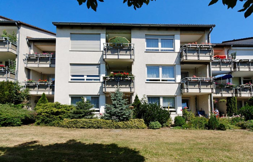 Ottenroder Str. 12C, 1 R - Frisch renovierte 1-Zimmer Seniorenwohnung! Anmietung nur 60+ und WBS - Foto 2