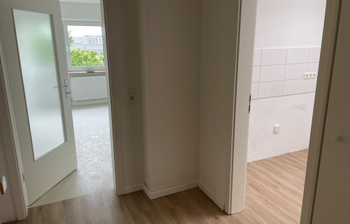 Niddastr. 5, 4 5 - Modernisierte 2-Zimmer-Wohnung mit Aufzug, barrierearm! WBS erforderlich - Foto 5