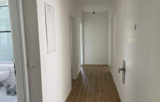 Naabstr. 20, E L - Frisch sanierte 3-Zimmer-Wohnung mit Loggia - WBS erforderlich! - Foto 5