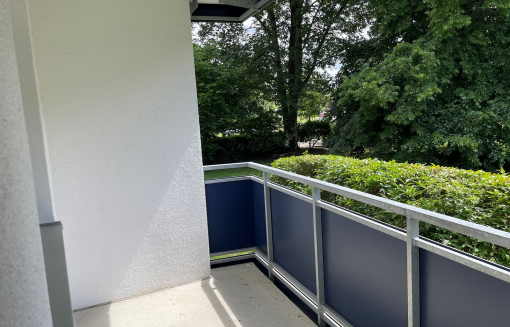 Naabstr. 20, E L - Frisch sanierte 3-Zimmer-Wohnung mit Loggia - WBS erforderlich! - Foto 3