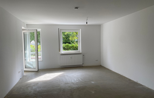 Peenestr. 7, E M - Barrierefreie 2-Zimmer-Wohnung mit Loggia im Erdgeschoss! - Photo 1