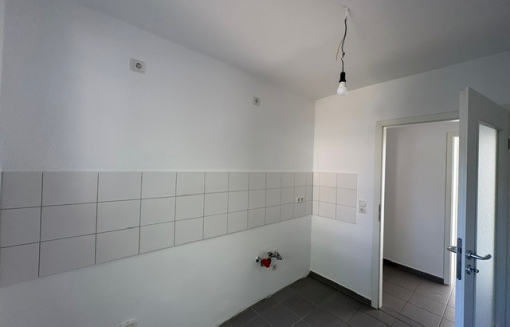 Freyastr. 22, 1 R - Schöne 2 Zimmer Wohnung mit Tageslichtbad - Foto 1