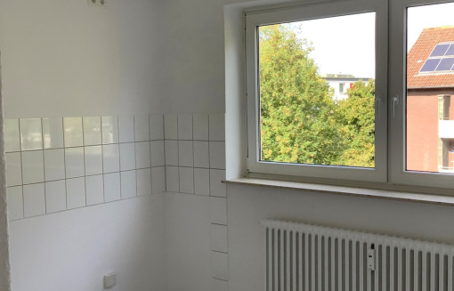 Möhlkamp 8, 2 R - Gut geschnittene 2-Zimmer-Wohnung mit Balkon! WBS erforderlich! - Photo 1